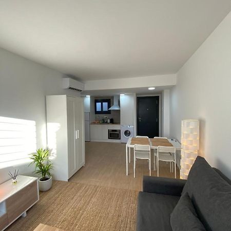 Central Apartment With Parking By Wayra Tarifa Esterno foto